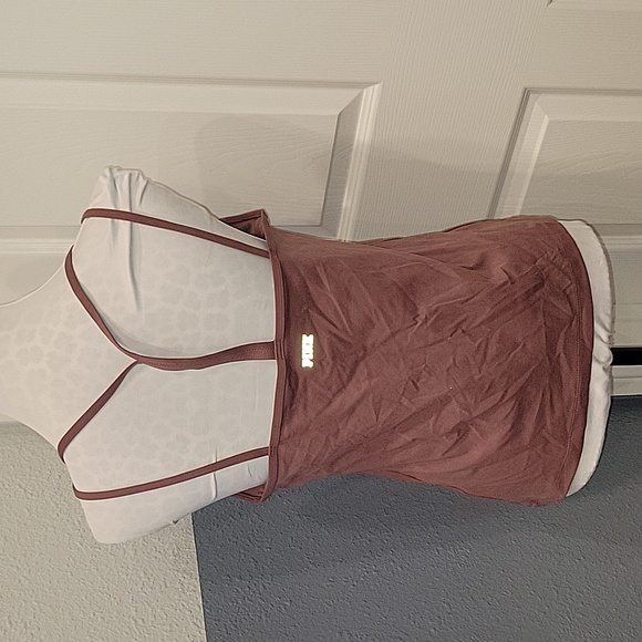 🌺PINK sports tank top - Picture 3 of 5